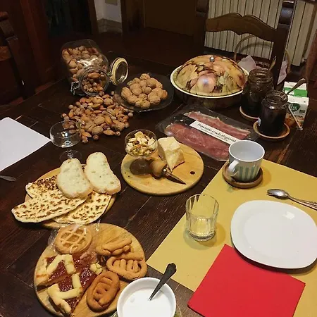 Nocleg ze śniadaniem Anna Forlì